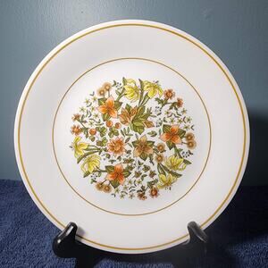 Corelle "Indian Summer" pattern plate, 8.5in